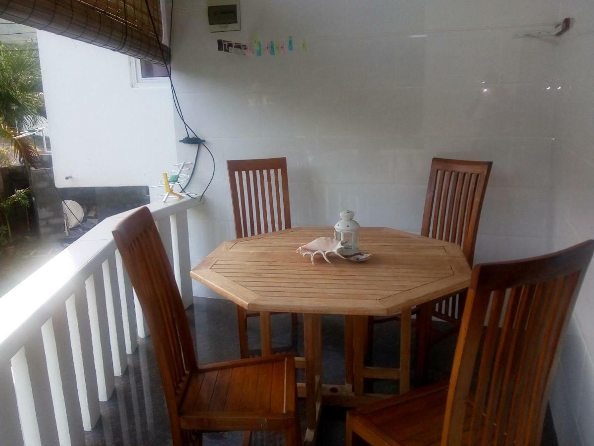 Corner Bay Apartments Beau Vallon,Mahe Victoria Esterno foto