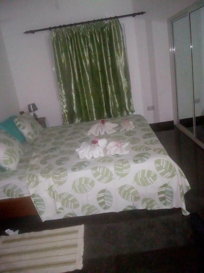 Corner Bay Apartments Beau Vallon,Mahe Victoria Esterno foto